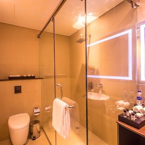 Executive Kamer met Twee Aparte Bedden